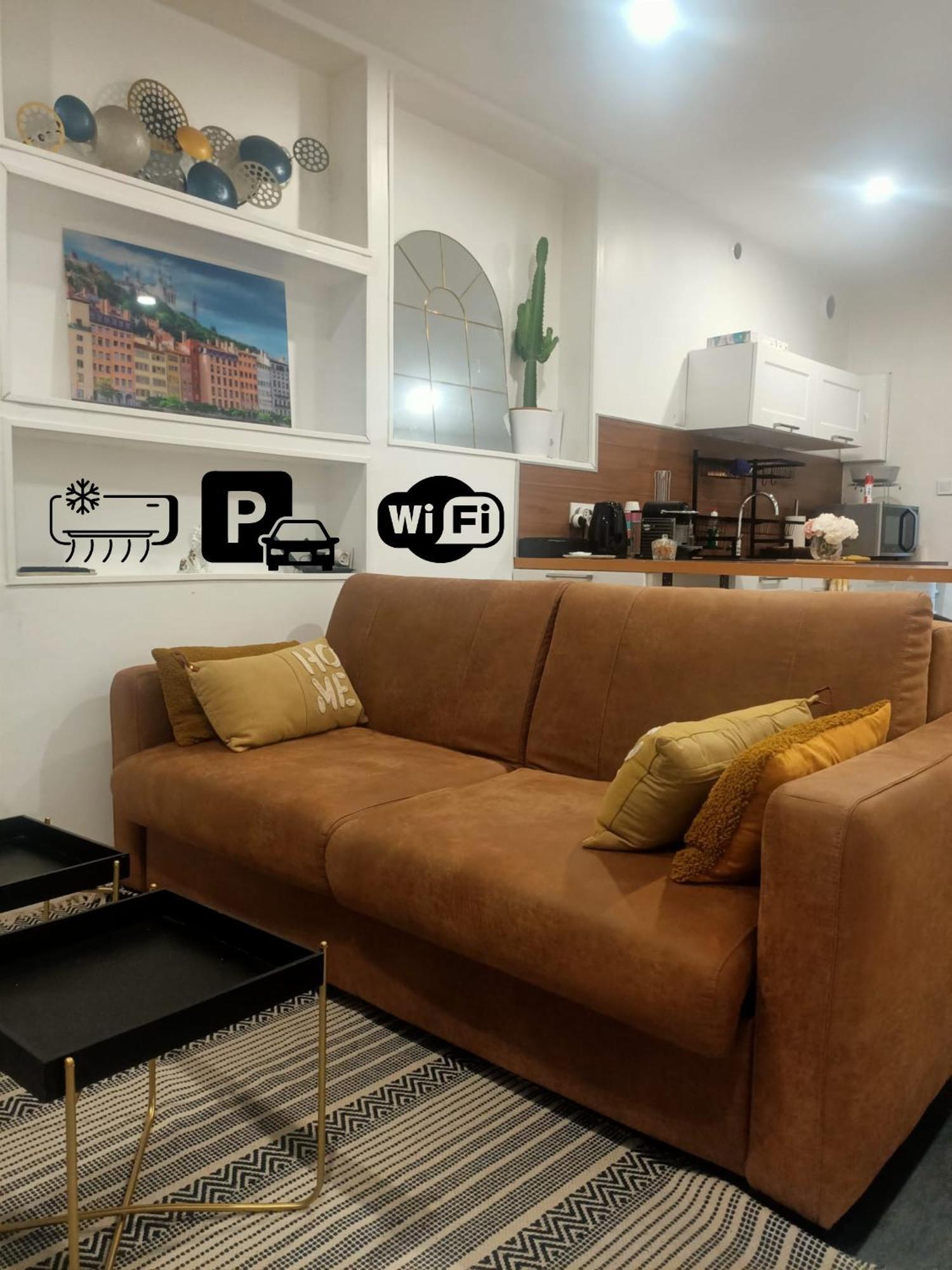 Le Petit Cocon - Parking Prive - Lyon Sud Apartment Venissieux Luaran gambar